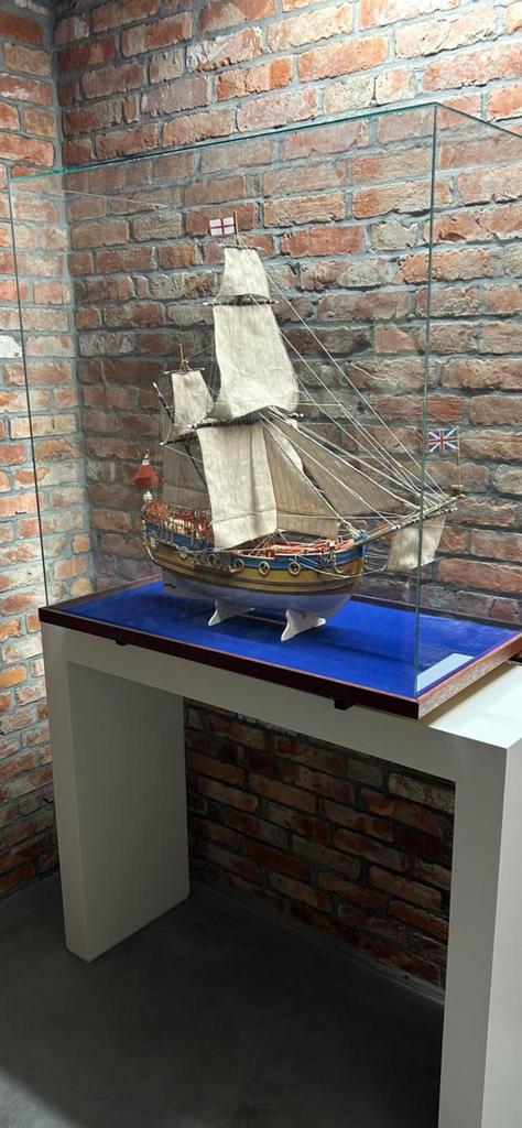 Frans slagschip  Charlemagne, Huis en Inrichting, Bureaus, Zo goed als nieuw, Ophalen