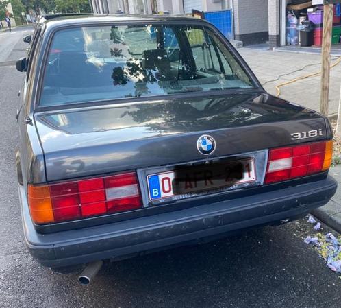 E30, Auto's, BMW, Particulier, 3 Reeks, Benzine, Berline, 5 deurs, Automaat, Grijs, Leder en Stof, Ophalen