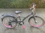 B-twin Mistigirl 20inch in zeer goede staat!!!, Fietsen en Brommers, Ophalen, B-Twin, Zo goed als nieuw, Handrem