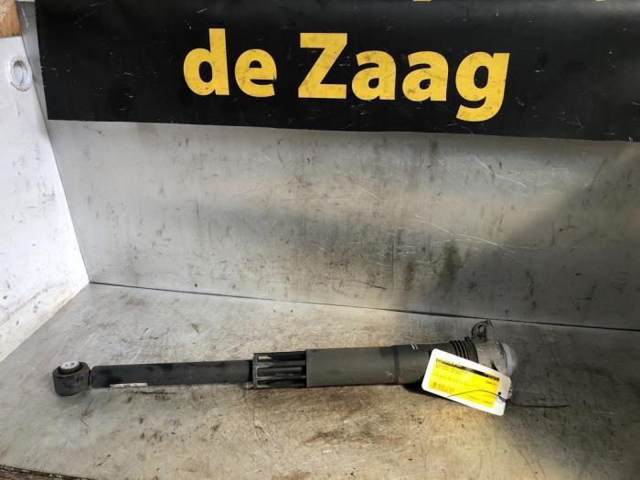 Schokdemper rechts-achter van een Seat Ibiza, Auto-onderdelen, Ophanging en Onderstel, Seat, Gebruikt, 3 maanden garantie, Ophalen of Verzenden