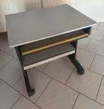 bureau enfant sur roulettes, Enlèvement, Bureau