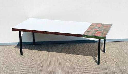 Witte melamine salontafel + tegels # Vintage # 60s, Huis en Inrichting, Tafels | Salontafels, Gebruikt, Rechthoekig, Metaal, Overige materialen