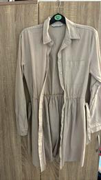 Kleedje stradivarius, Kleding | Dames, Jurken, Ophalen, Zo goed als nieuw, Maat 34 (XS) of kleiner