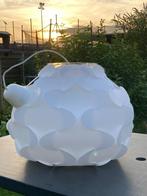 Vintage witte hanglamp Fillsta - Ikea, Huis en Inrichting, Ophalen of Verzenden, Gebruikt, Kunststof, 50 tot 75 cm