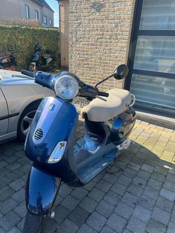 Vespa lx beschikbaar voor biedingen