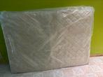 Te koop: Matras 200x140 cm — amper gebruikt, in topstaat, Huis en Inrichting, Ophalen, Zo goed als nieuw, Matras