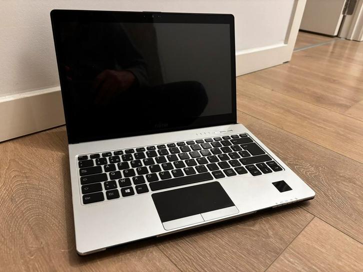 Fujitsu Lifebook Laptop 13,3 inch + Touchscreen, Computers en Software, Windows Laptops, Gebruikt, 13 inch, HDD, 2 tot 3 Ghz, 16 GB