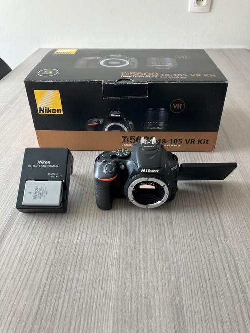 Nikon D5600 + lenzen, Audio, Tv en Foto, Fotocamera's Digitaal, Gebruikt, Nikon, Ophalen