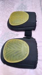 nieuwe kniebeschermers, Ophalen