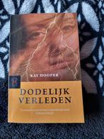 Boek Kay Hooper  -  Dodelijk verleden, Enlèvement ou Envoi, Kay Hooper, Comme neuf, Amérique