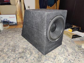 Subwoofer 10" met goede basskist  beschikbaar voor biedingen