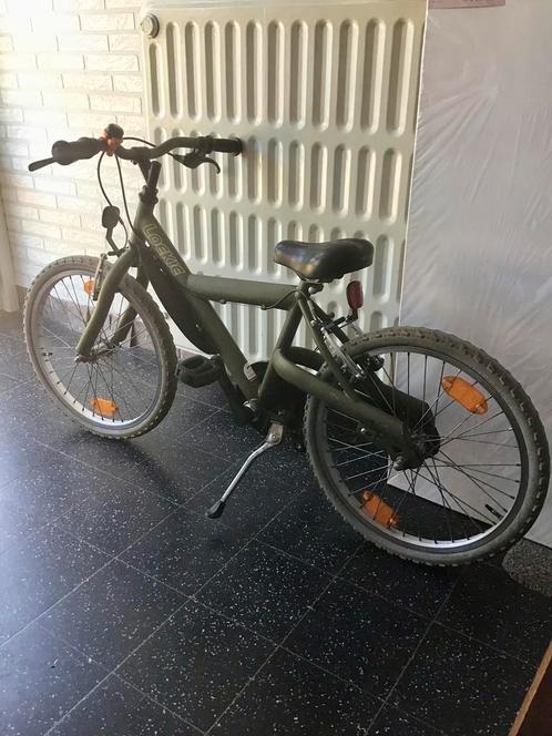 Stoere Loekie Rigger met fietshelm, Fietsen en Brommers, Fietsen | Kinderfietsjes, Zo goed als nieuw, Ophalen