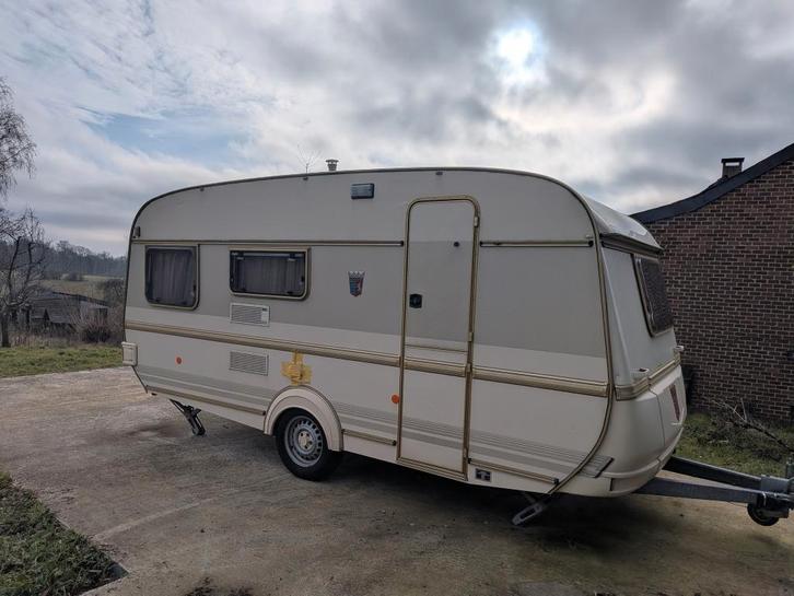 caravane, Caravanes & Camping, Caravanes, Particulier, jusqu'à 3, 1000 - 1250 kg, Autre, Tabbert, Grand lit, Coin salon convertible