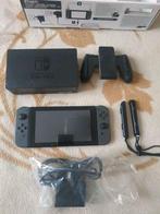 Nintendo Switch en excellent état de fonctionnement, Consoles de jeu & Jeux vidéo