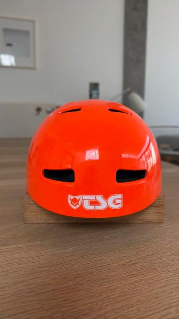 Skate helm junior CSG beschikbaar voor biedingen