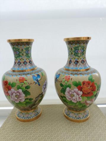 Cloisonne vaas koppel, antiek kopere vazen, Chinese vintage  beschikbaar voor biedingen