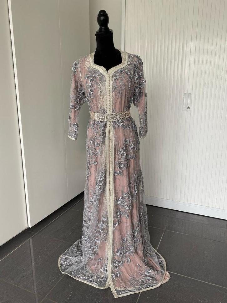 TAKCHITA MET BLOEMEN, Kleding | Dames, Gelegenheidskleding, Gedragen, Roze, Ophalen of Verzenden