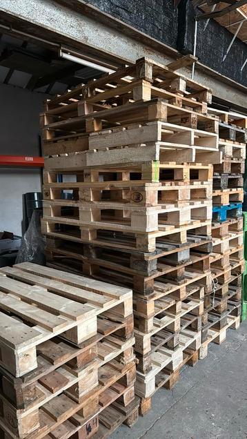 Gratis palletten, Enlèvement, Comme neuf