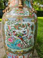 Kleurrijke Chinese Vaas, Antiquités & Art, Antiquités | Vases, Enlèvement ou Envoi
