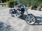 Harley Rocker C, Motoren, 2 cilinders, 1600 cc, Chopper, Bedrijf