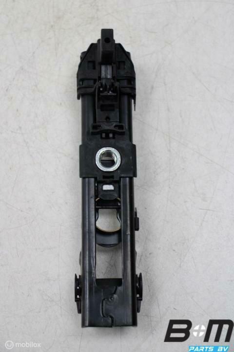 Gordelhoogteverstelling VW Golf 7 8V0857819, Auto diversen, Anti-diefstal, Gebruikt