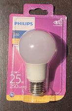 Lampe LED Philips 2,7W, Maison & Meubles, Lampes | Lampes en vrac, Soft ou Flame, E27 (grand), Enlèvement ou Envoi, Ampoule LED
