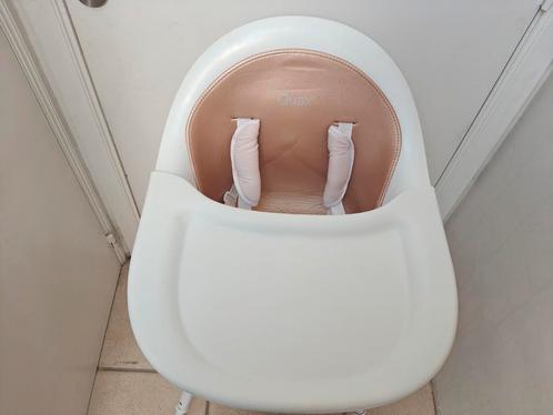 Quax Eetstoel Ultimo 3 wit, Kinderen en Baby's, Kinderstoelen, Zo goed als nieuw, Meegroeistoel, Aanschuifbaar, Afneembaar eetblad