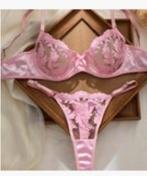 Lingerie set, Enlèvement, Rose