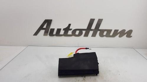 ZEKERINGKAST Volvo V40 (MV) (01-2012/08-2019) (|31409757|), Auto-onderdelen, Elektronica en Kabels, Volvo, Gebruikt