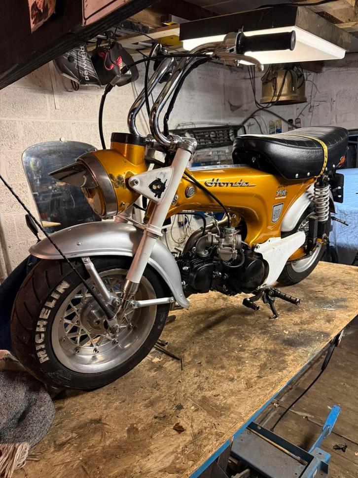 Skyteam dax 5.5 L, Fietsen en Brommers, Brommers | Honda, Zo goed als nieuw, Ophalen