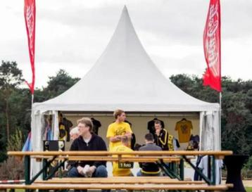 feesttent beschikbaar voor biedingen