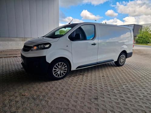 OPEL VIVARO MODEL 2020/ met een koelkast/, Auto's, Bestelwagens en Lichte vracht, Bedrijf, Te koop, Opel, Diesel, 5 deurs, Onderhoudsboekje
