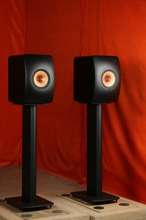 KEF LS50 Wireless II / 2 + stands * Beursdemo! Andere kleur?, Audio, Tv en Foto, Luidsprekerboxen, Zo goed als nieuw, Front, Rear of Stereo speakers