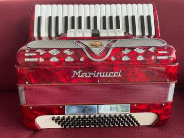 Mooie italiaanse Marinucci accordeon . 80 bas . Musette . beschikbaar voor biedingen