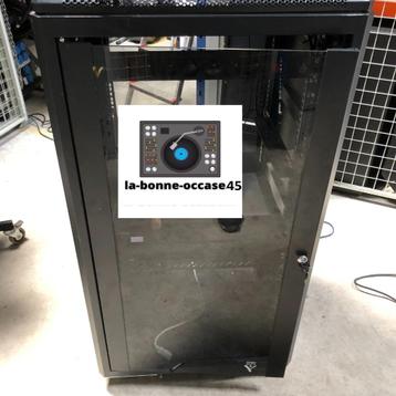 Vend baie informatique 21U disponible aux enchères