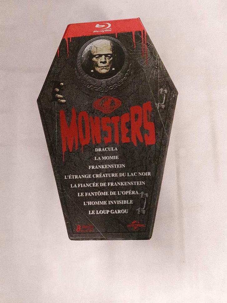 Coffret Blu-ray de la collection limitée Monsters, CD & DVD, Blu-ray, Neuf, dans son emballage, Horreur, Coffret, Enlèvement ou Envoi