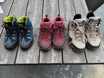 Wandelschoenen voor kinderen beschikbaar voor biedingen