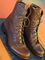 Bottes comme neuves, taille 42, marque Vera Cuiro fabriquées, Vêtements | Hommes, Chaussures, Neuf, Bottes, Enlèvement ou Envoi