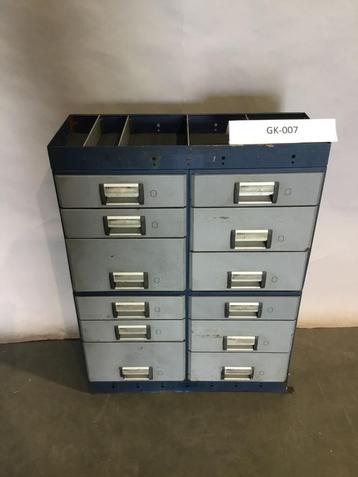 Stalen bedrijfswagen inrichting GK-007 beschikbaar voor biedingen