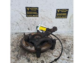 Joint avant gauche d'un Renault Twingo, Enlèvement ou Envoi, 3 mois de garantie, Utilisé, Renault