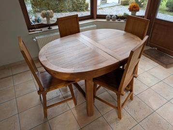 Table extensible et 4 chaises salle à manger lattes bambou beschikbaar voor biedingen