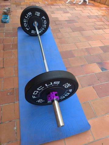 Olympische stang 180 cm 15 kg beschikbaar voor biedingen