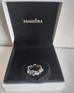 Zware brede Pandora ring bloemen (maat 52), Handtassen en Accessoires, Ringen, Met strass, Gebruikt, 17 tot 18, Ophalen of Verzenden