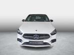 Mercedes-Benz B-Klasse 180 AMG LINE + PANORAMISCH DAK + MULT, Gebruikt, 4 cilinders, 700 kg, Wit