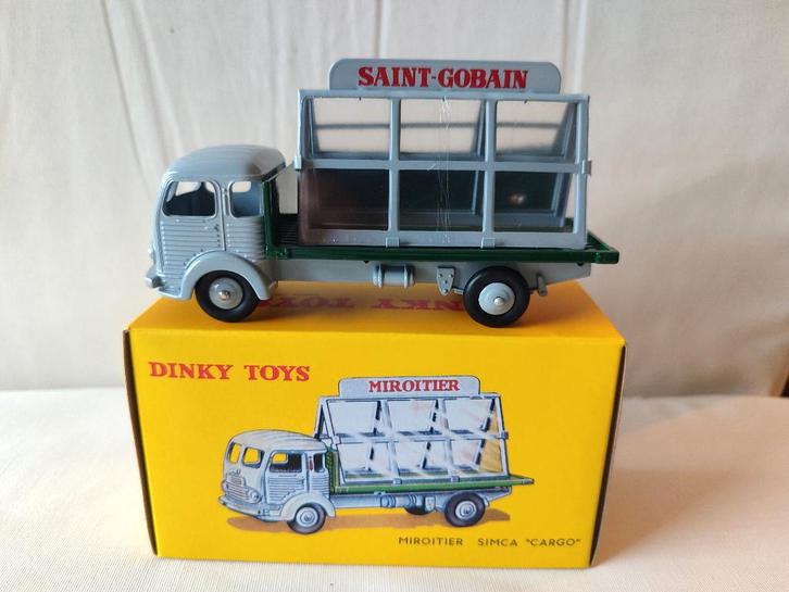 Dinky Atlas _ SIMCA CARGO "Miroitier"_ ref. 33C., Hobby & Loisirs créatifs, Voitures miniatures | 1:43, Comme neuf, Bus ou Camion