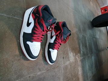 Nike Jordan (midhoog) beschikbaar voor biedingen