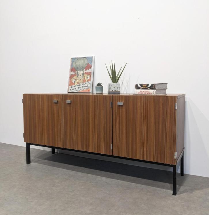 Pierre Guariche vintage dressoir, Meurop., Huis en Inrichting, Kasten | Dressoirs, Ophalen