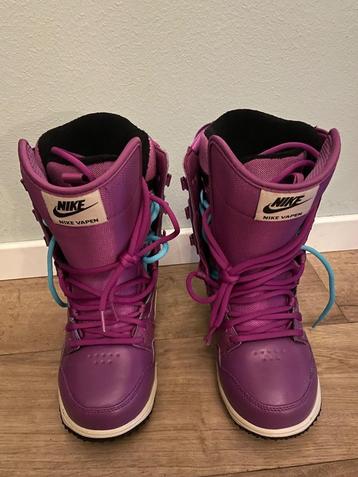 Snowboardschoenen beschikbaar voor biedingen