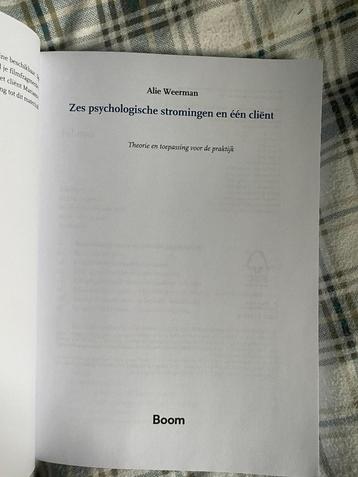 Six écoles de psychologie et 1 client disponible aux enchères