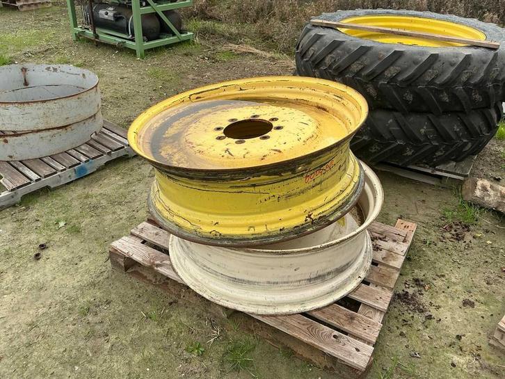 Velg 960 (38”)x 300, Zakelijke goederen, Landbouw | Onderdelen | Banden, Velgen en Assen